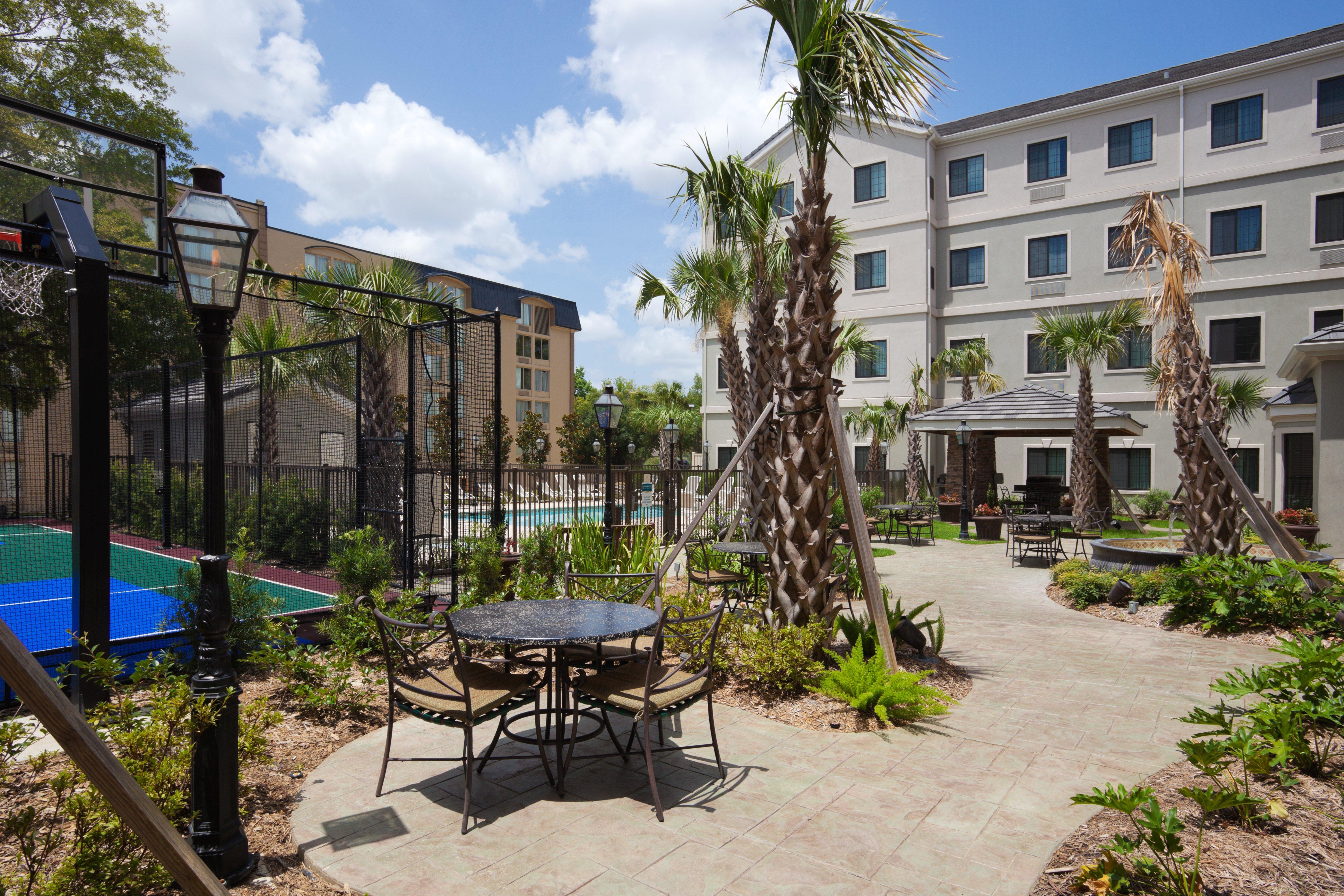 Staybridge Suites Lafayette-Airport By Ihg Exteriör bild